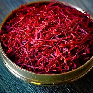 تصویر 3 از زعفران رشته‌ ای بریده ممتاز با رنگ‌ دهی قوی و بسته‌ بندی مناسب